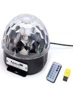 مصباح كرة ديسكو كريستالي مع جهاز تحكمٍ عن بعد.