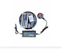 طقم شريط إضاءة LED بألوانٍ متغيّرة مع جهاز تحكّم ع...