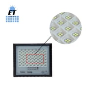 كشاف اضاءة مع لوح طاقة شمسية