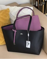 شنطة لاكوست