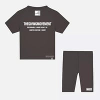 ترنق أطفال من ذا جفنج موفمنت