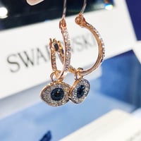 حلق العين سوارفسكي