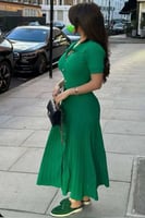 فستان ساندرو الأخضر