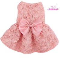 فستان وردي للحيوانات الأليفة