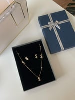 سلسال عنق نسائي سالوران