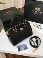 شنط كوتش بعلبة الماركة