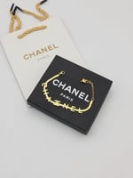 أساور _نسائي.. جديده من شانيل.. مع الملحقات المارك...