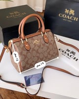 شنط كوتش بعلبة الماركة