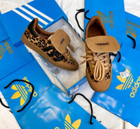 شوزات اديداس سامبا