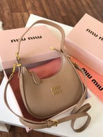 ميوميو الهبة شنط ميوميو الجديد هاكوالتي بعلبة الما...