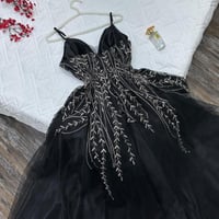 فستان تل دبل كلوش طبقتين - تطريز كمبيوتر مع رشة فص...