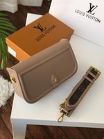 شنط لويس فوتين