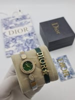 طقم ___نسائي.. من ديور.. ساعه مع الاسواره.