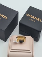 خاتم من ماركه شنيل مع الملحقات