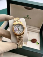 ساعات نسائي من ماركه رولكس