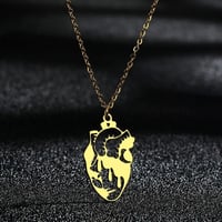 اهدي من تحب قلاده القلب.