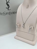 إكسسوارات__ نسائي طقم___ نسائي سلسال مع الحلق