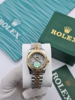 ساعات ___نسائي.. جديده من رولكس كلاسيك..