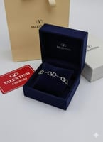 أساور__نسائي جديده من ماركات فالنتينو