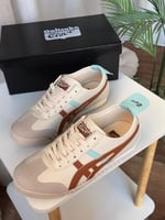 عروض اليوم الوطني على الشوزات