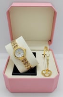 ساعه نسائيه