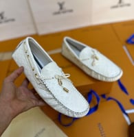 شوزات رجالي