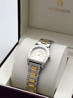 ساعات نسائي اقنر