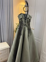 فستان فخم الخامه ميكادو مطرز خرز شك