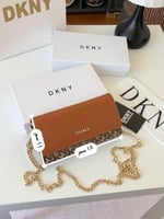 شنط منوعه السعر مع البكس