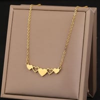 اهدي من تحب سلسال قلب روعه.