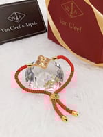 اساور.. خيط.. سحاب من ماركه ..فان كليف