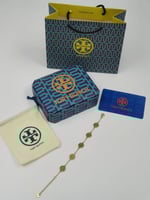 أساور نسائية ... منوعه مع ملحقات الماركه..