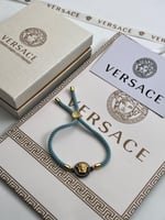 عرض حتى نفاذ الكميه على الاساور الخيط