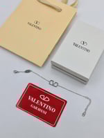 أساور__نسائي جديده من ماركات فالنتينو