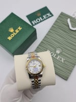 ساعات___ نسائي جديده من ماركات رولكس كلاسيك خامته...