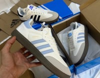 شوزات نسائي