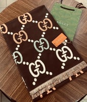 شالات ( اسكارف ) ماركة قوتشي