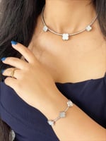 طقم نسائي شكل فانكليف 2قطع مميز