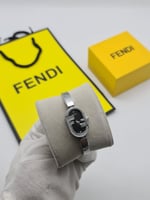 ساعه فندي نسائي