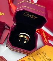 خاتم من كارتير مع ملحقات الماركه