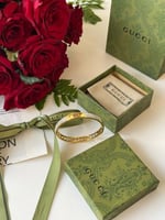 سواره يد واقف نسائي قوتشي