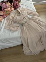 فستان :شيفون ناعم دبل كلووووش مبطن + الخصر كرستال...