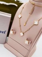 عرررررررض اكسسسسورات نسائيه ماركة فان كليف