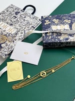 اساور نسائي ماركه مع الملحقات الاصلي