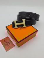 أحزمة __نسائي __رجالي جديده من ماركات هرمز