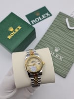ساعات___ نسائي جديده من ماركات رولكس كلاسيك خامته...
