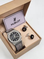 ساعات هوبلت مع كبك