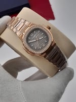 ساعه باتك فليب نساي فصوص مستر