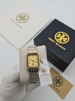 ساعات نسائي .. من توري بورش..