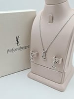 إكسسوارات__ نسائي طقم___ نسائي سلسال مع الحلق